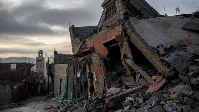 Le tremblement de terre de magnitude 6,8, le plus fort jamais enregistré au Maroc, a fait près de 3 000 morts et plus de 5 600 blessés