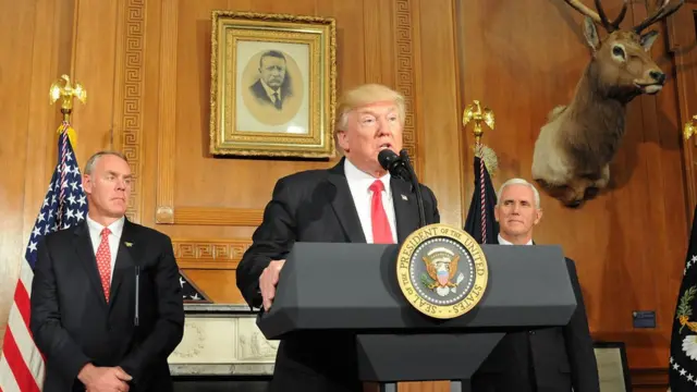 Ryan Zinke, Donald Trump y Mike Pence