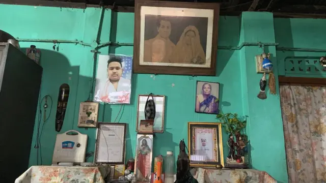 सैम स्टेफर्ड की तस्वीर