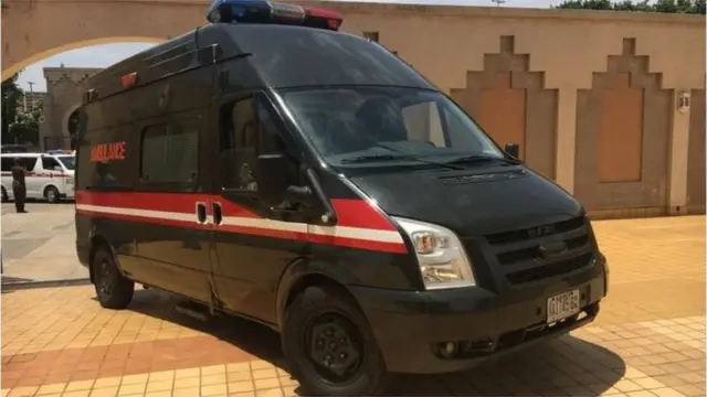 Ọkọ̀ yii ni wọn fi gbe oku ọgagun naa wa si Mọṣalaaṣi nla ti ilu Abuja