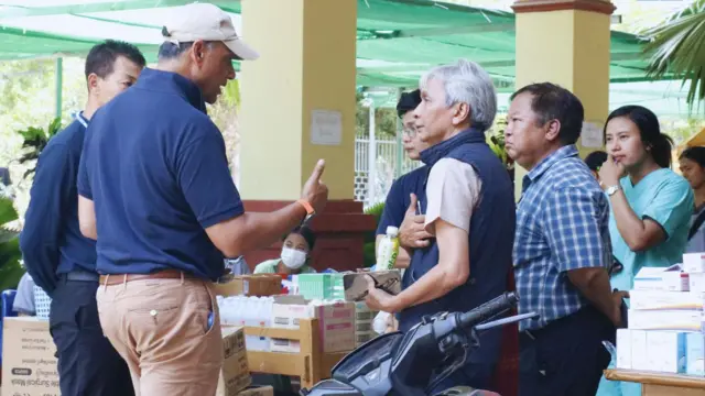 မန္တလေး၊ စစ်ကိုင်း အထိ မစ္စတာ မီထြာ အရောက်သွားခဲ့