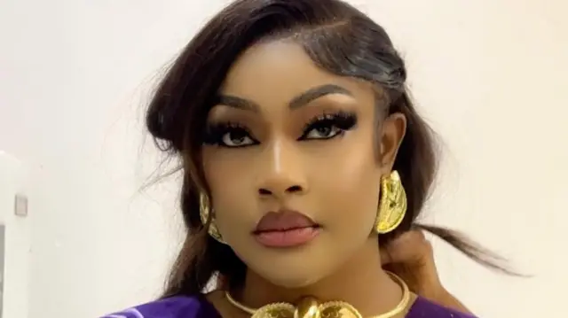 Angela Okorie na-eme ejije.