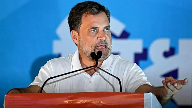राहुल गांधी
