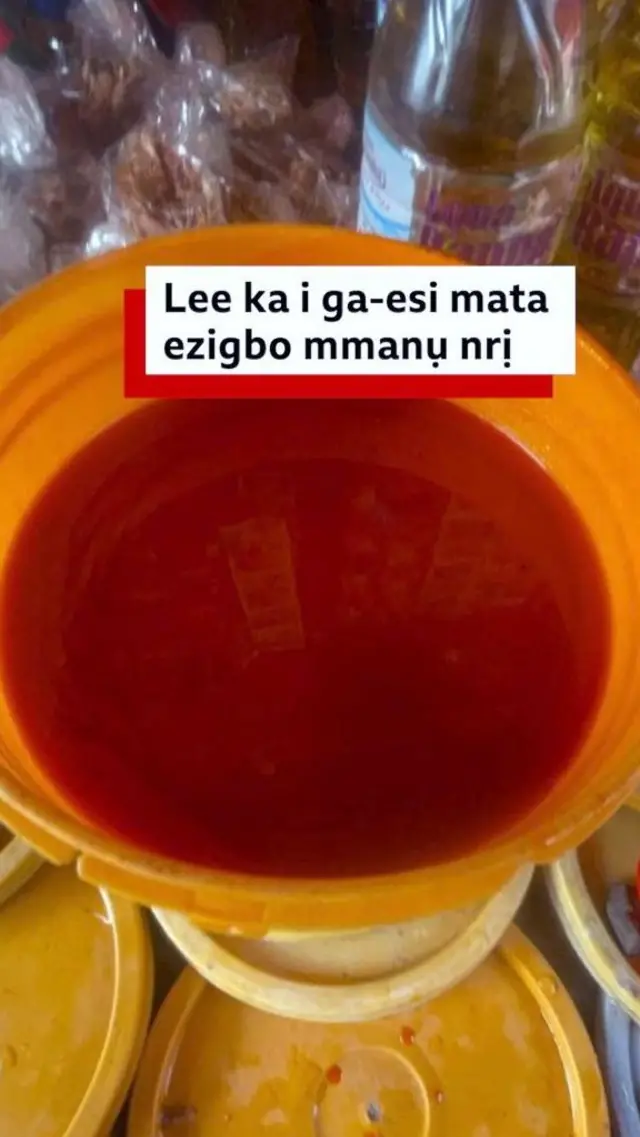 Foto mmanụ nri a na-ere n'ahịa