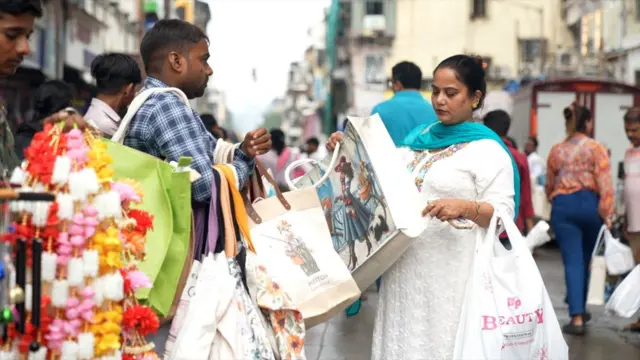 జీఎస్టీ, కేంద్ర ప్రభుత్వం, ధరలు తగ్గుదల, దసరా పండుగ ఆఫర్స్