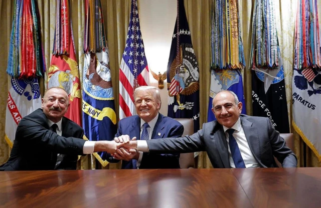 Trump Əliyev Paşinyan