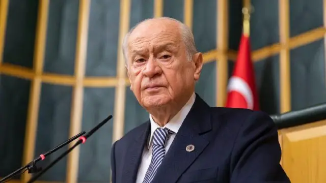 Bahçeli'den belediye davaları mesajı: 'Adalet süratle tecelli etmeli' - BBC News Türkçe