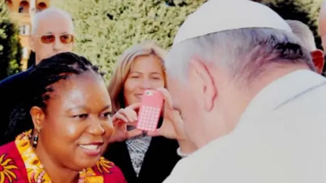 Ọkankụzi Joy Ezeilo na Popu Francis