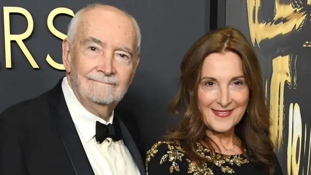 Майк Уилсон и Барбара Брокколи.