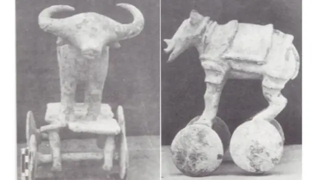 తవ్వకాల్లో బయటపడ్డ వస్తువులు