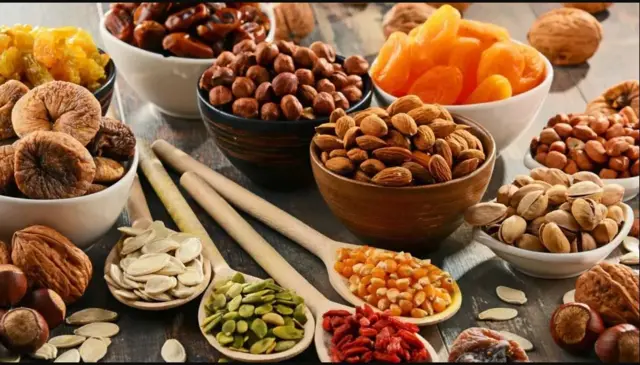 cunooyiin kala duwan 