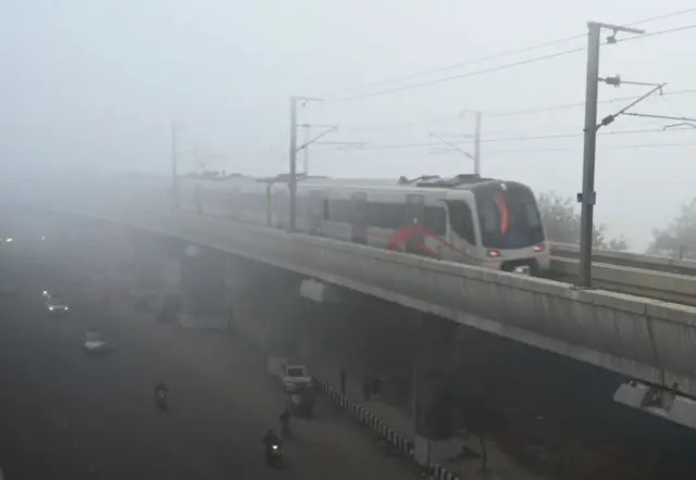 দিল্লী মেট্রোতে ২৮৬টি স্টেশন রয়েছে