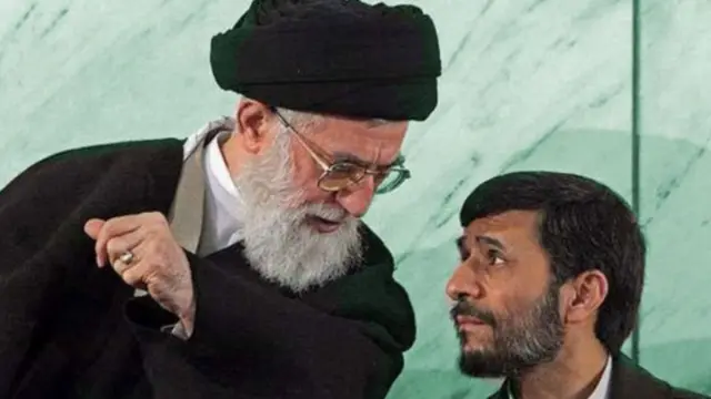 علی خامنه‌ای