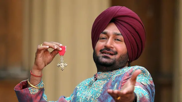 ਮਲਕੀਤ ਨੂੰ ਬ੍ਰਿਟੇਨ ਦੀ ਤਤਕਾਲੀ ਮਹਾਰਾਣੀ ਵੱਲੋਂ ਐੱਮਬੀਈ ਦਾ ਖਿਤਾਬ ਸਾਲ 2008 ਵਿੱਚ ਮਿਲਿਆ ਸੀ