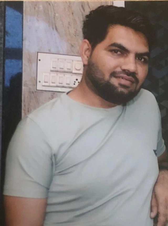 બીબીસી ગુજરાતી ભરુચ પોલીસ ગુજરાત બનાવટી વિઝા કૌભાંડ યુકે