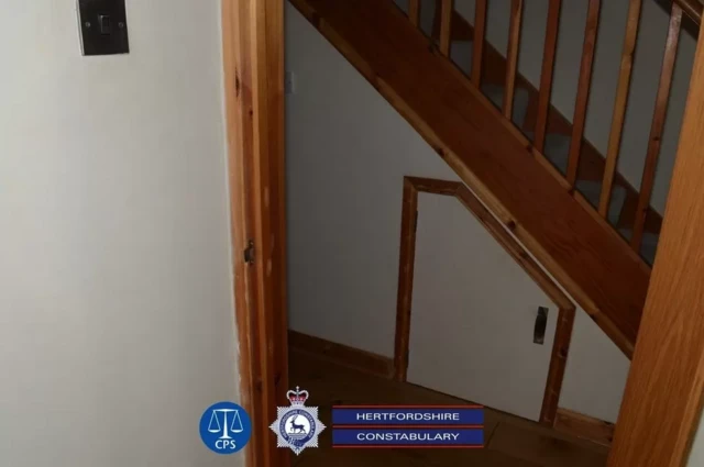 Wia Carrick kidnap two women put