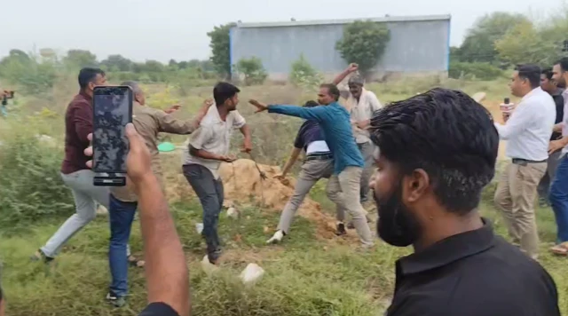सीजेपी कार्यकर्ताओं के साथ मारपीट