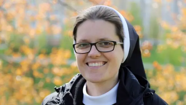 እማሆይቨ ክላራ ቮልቼክ