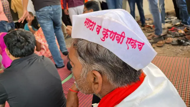 अंतरवालीत जमलेले आंदोलक