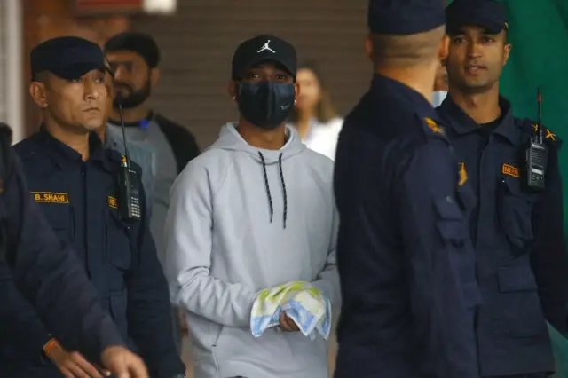 सन्दीप लामिछाने