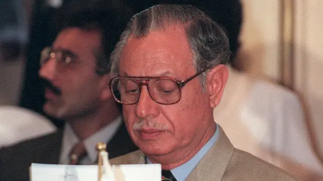 گوہر ایوب