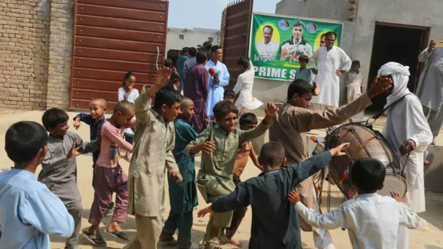 मियाँ चुन्नु में जश्न 