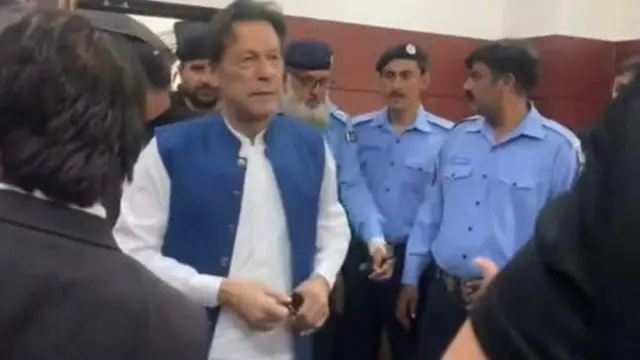 عمران خان 