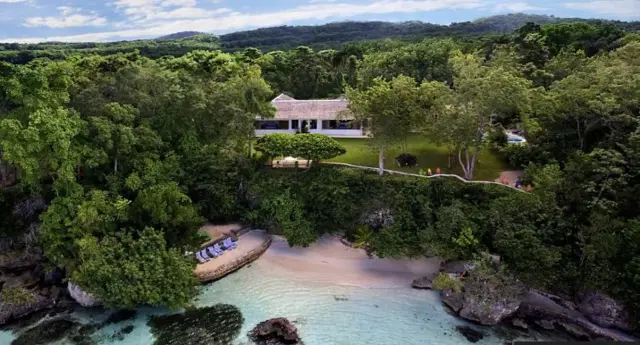 Rumah tepi pantai di Jamaika milik pencipta Agen 007 James Bond, Ian Fleming, 