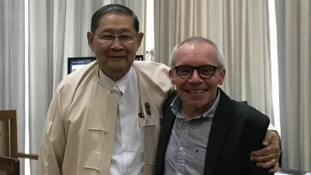 စီမံဘဏ္ဍာဝန်ကြီးဟောင်း ဦးစိုးဝင်းနဲ့ မစ္စတာ ရှောင်တာနယ် 