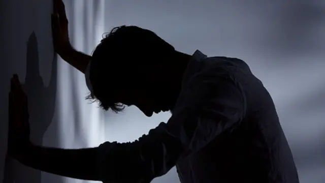 ከባይፖላር ዲስኦርደር ጋር መኖር እጅጉን ከባድ መሆኑን እና የሕይወት ዘይቤን መለወጥ እንደሚያስፈልግ እሌኒ ትናገራለች