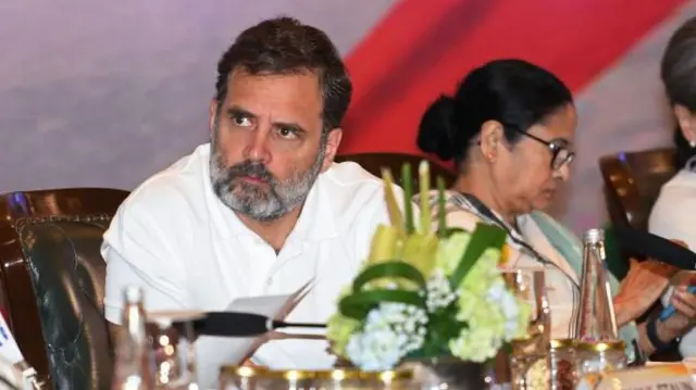राहुल गांधी और ममता बनर्जी की तस्वीर