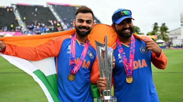 विराट कोहली आणि रोहित शर्मा 