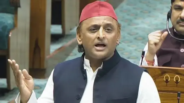 এই ঘটনার জন্য কেন্দ্র সরকারকে দায়ী করেছেন অখিলেশ ইয়াদভ