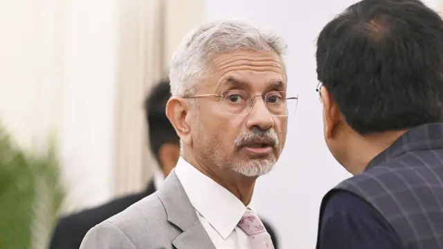 '25 இந்திய டிரோன்களை அழித்தோம்' என்ற பாகிஸ்தானின் கூற்றுக்கு இந்தியாவின் பதில் என்ன?