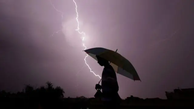 ચોમાસા પહેલાં ગુજરાતમાં  આંધી આવશે?