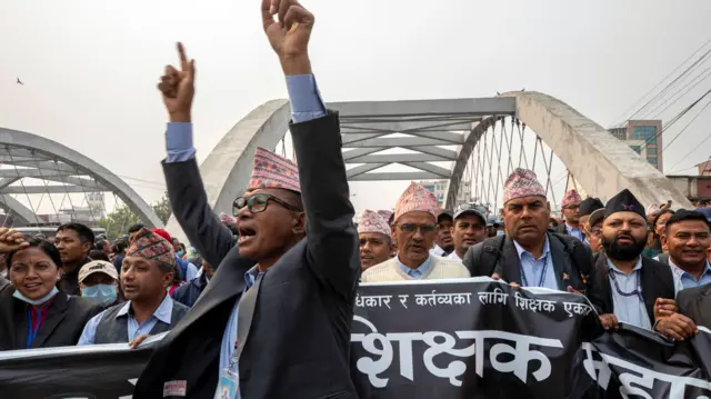 विगतमा भएको शिक्षक आन्दोलनको एक दृश्य