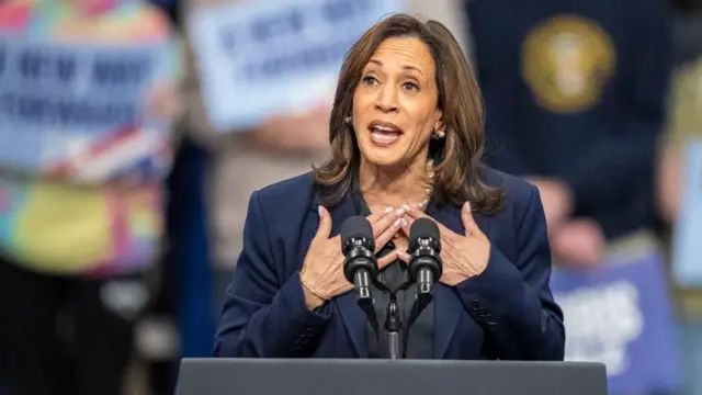 कमला हैरिस