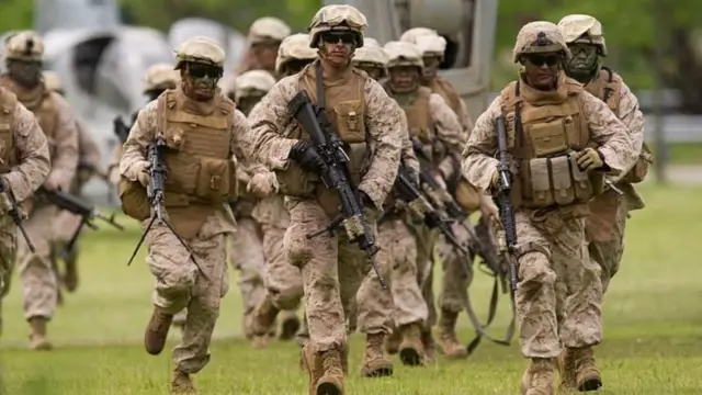 लॉस एंजेलिसमध्ये नॅशनल गार्डसोबत मरीन तैनात करण्यात आले आहेत (फाइल फोटो)