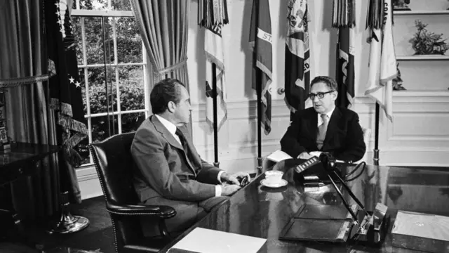 প্রেসিডেন্ট রিচার্ড নিক্সনের সাথে হেনরি কিসিঞ্জার