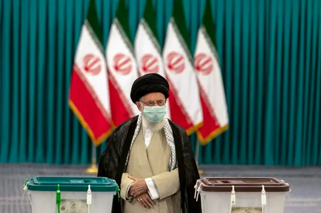 ဆန္ဒပြသမားအများအပြားကို လွတ်ငြိမ်းချမ်းသာခွင့်ပေး