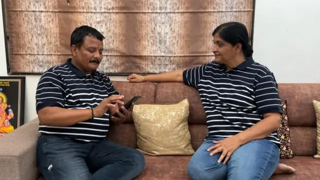 संजय धस आणि सुरेखा धस