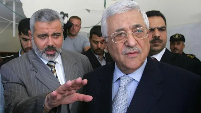 महमूद अब्बास के साथ इस्माइल हनिया