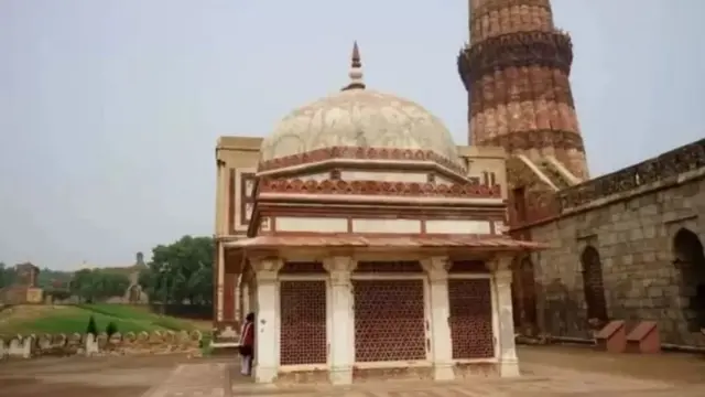 Jengo la Qutub