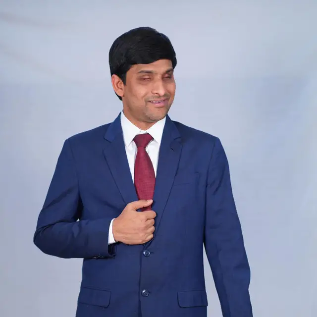 श्रीकांत बोल्ला