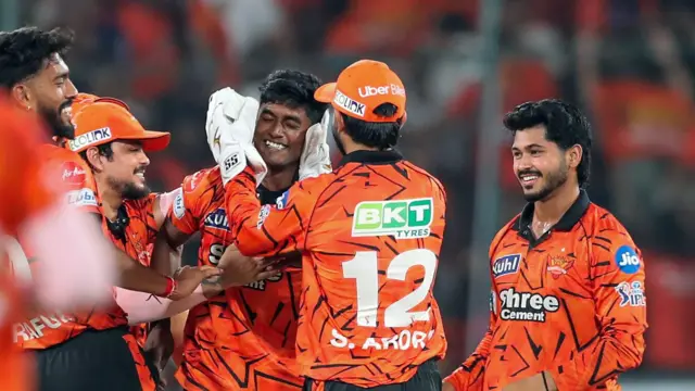 ஐபிஎல் வரலாற்றில் நான்காவது சிறந்த அறிமுக பந்துவீச்சைப் பதிவு செய்தார் சாகிப் ஹுசைன்