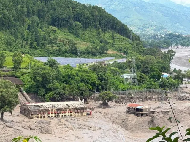 रसुवा र नुवाकोटका जलविद्युत् कम्पनीमा पनि क्षति
