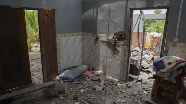 శిబిరాలు, వలస, ఆశ్రయం