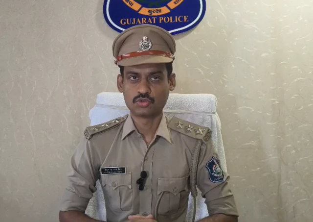 બીબીસી ગુજરાતી સુરત મહિલા પતિ પત્ની હત્યા મૃતદેહ સિમેન્ટ 