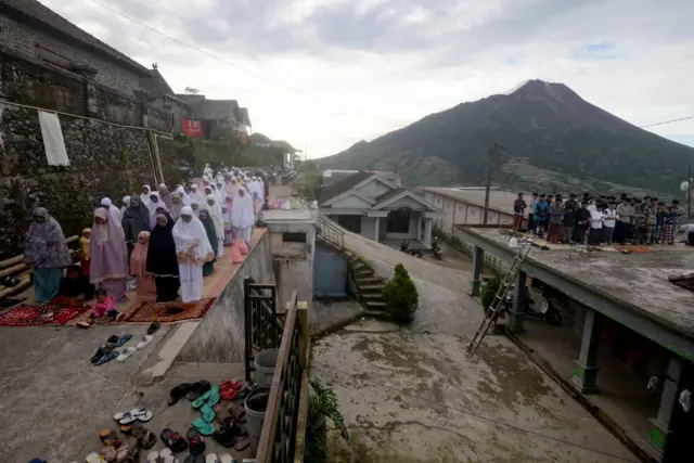 salat Idulfitri di Jrakah, Selo, Boyolali, Jawa Tengah, Sabtu (21/03)