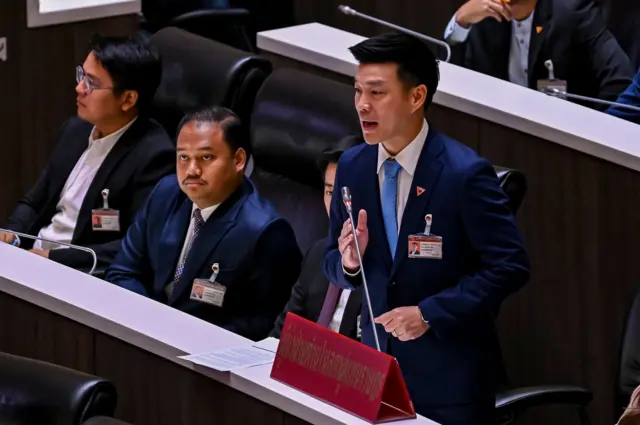 ณัฐพงษ์ เรืองปัญญาวุฒิ บอกว่า การได้ แพทองธาร เป็นนายกฯ ทำให้การเมืองไทยไม่มี “2 ก๊ก 3 ก๊ก แต่มีเพียงก๊กเดียวที่หลอมรวมกัน”
